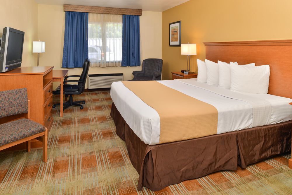 Best Western Kiva Inn Fort Collins Eksteriør billede