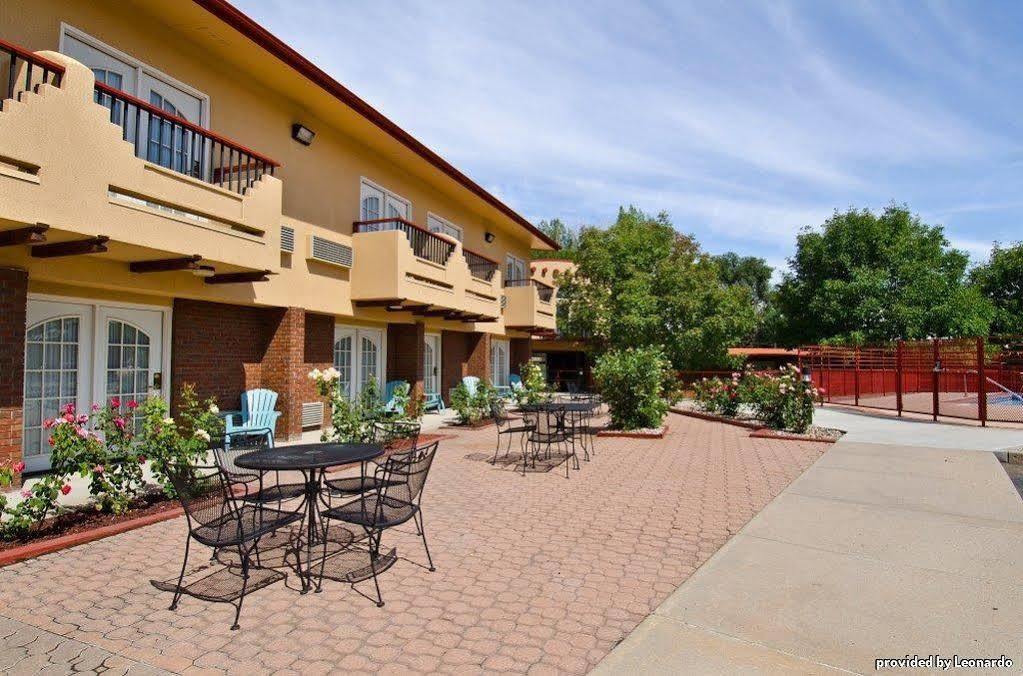 Best Western Kiva Inn Fort Collins Eksteriør billede