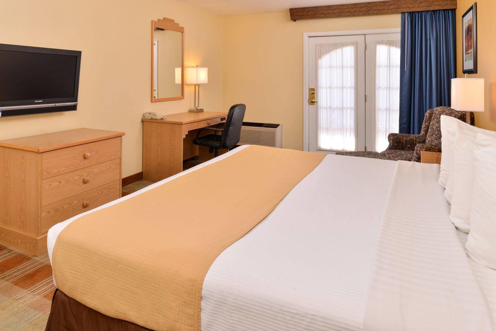 Best Western Kiva Inn Fort Collins Eksteriør billede